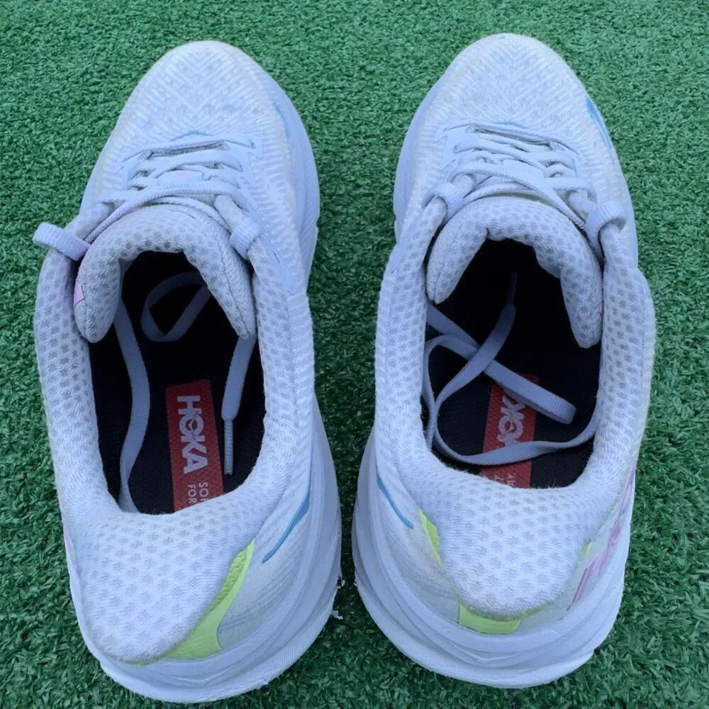 HOKA ONE ONE CLIFTON 9 - Women’s Running Shoes - SIZE 11B